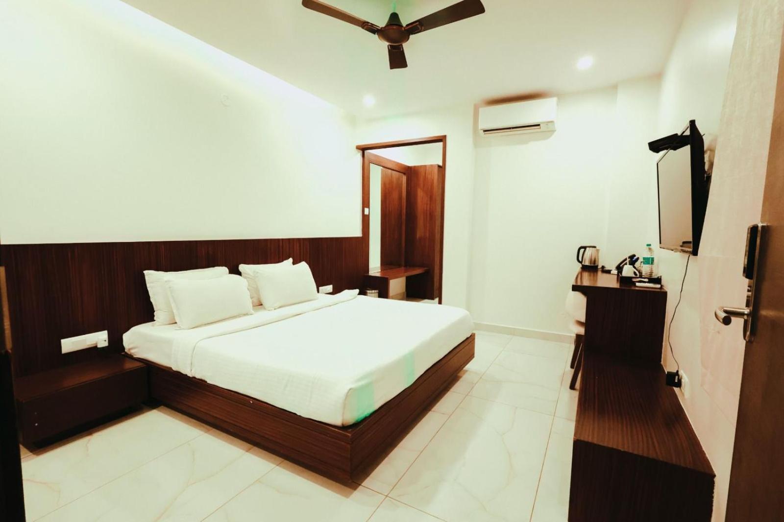 Veerdency Luxury Resort Devanahalli Exterior foto