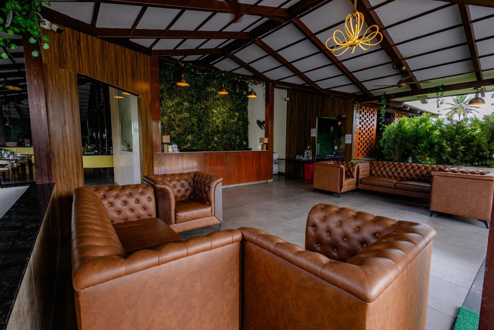 Veerdency Luxury Resort Devanahalli Exterior foto